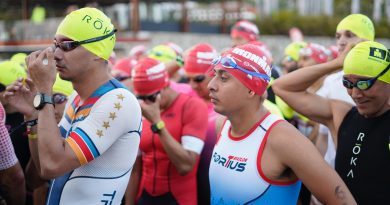 Participaron mil 300 triatlonistas de 40 países en el IronMan 70.3 en Los Cabos