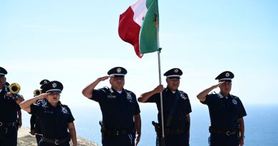 Conmemoran en CSL aniversario de la batalla de Puebla y 119 aniversario del Faro Viejo