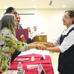 Reconoce Gobierno de BCS a trabajadores de salud estatal por años de servicio