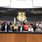 Inscriben el nombre de la UABCS con letras doradas en el Muro de Honor del Congreso del Estado