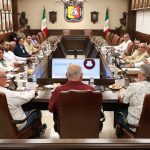 Preside Gobernador reunión de la Junta de Administración de la JEC BCS