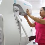 Nuevo mastógrafo móvil acercará detección de cáncer de mama y cervicouterino a colonias de La Paz: SSA