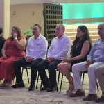 Devela IMSS Baja California Sur placa de reconocimiento al Teatro al Aire Libre
